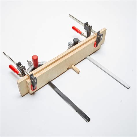 metal four corner box gluing jig|box joint jig pattern.